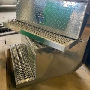Peterbilt step boxes with brackets