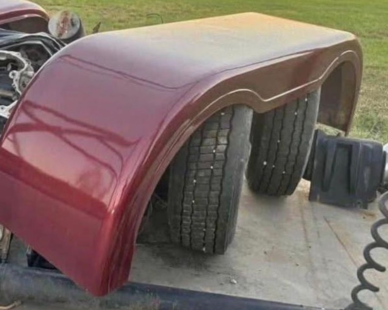389 Fiberglass full fenders - Image 3