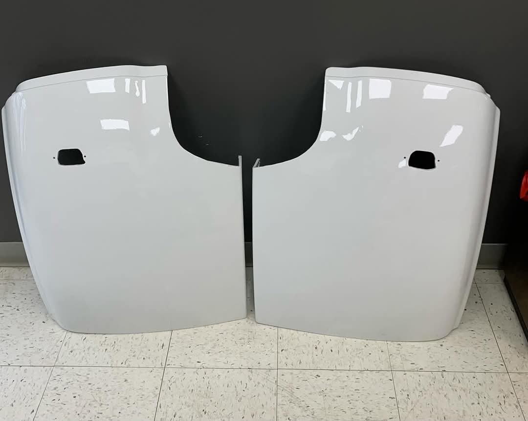 Quarter panels for Peterbuilt 366 2014