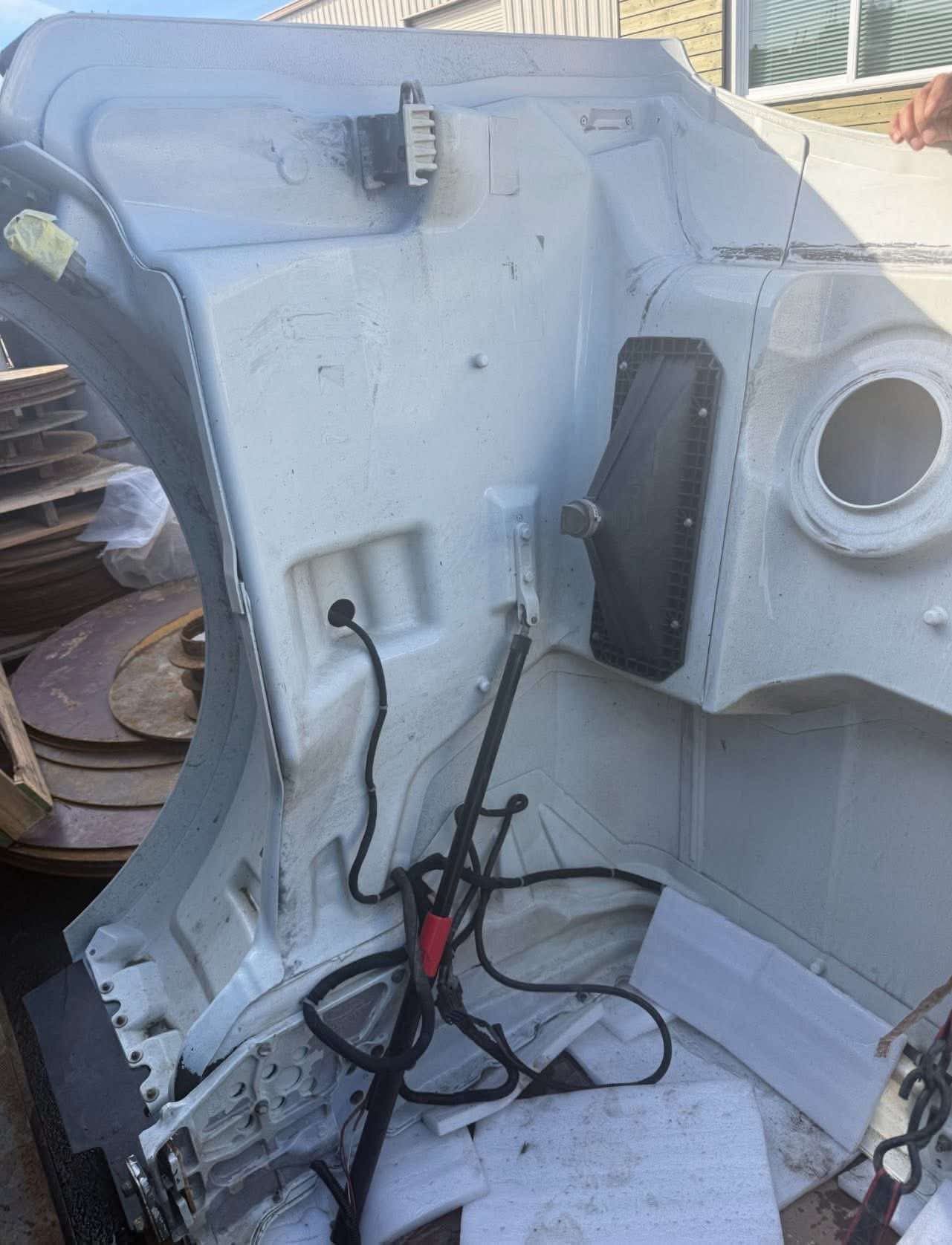 Peterbilt 567 Hood - Image 8
